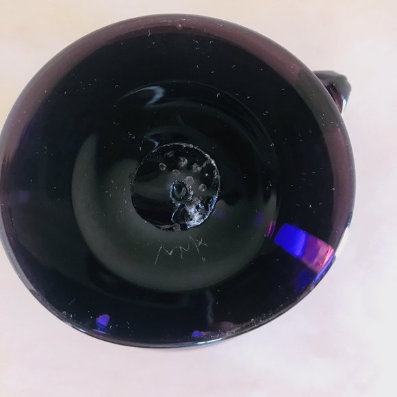 Vintage Collectible Purple Glass Pitcher / Carafe - Picture 7 of 7